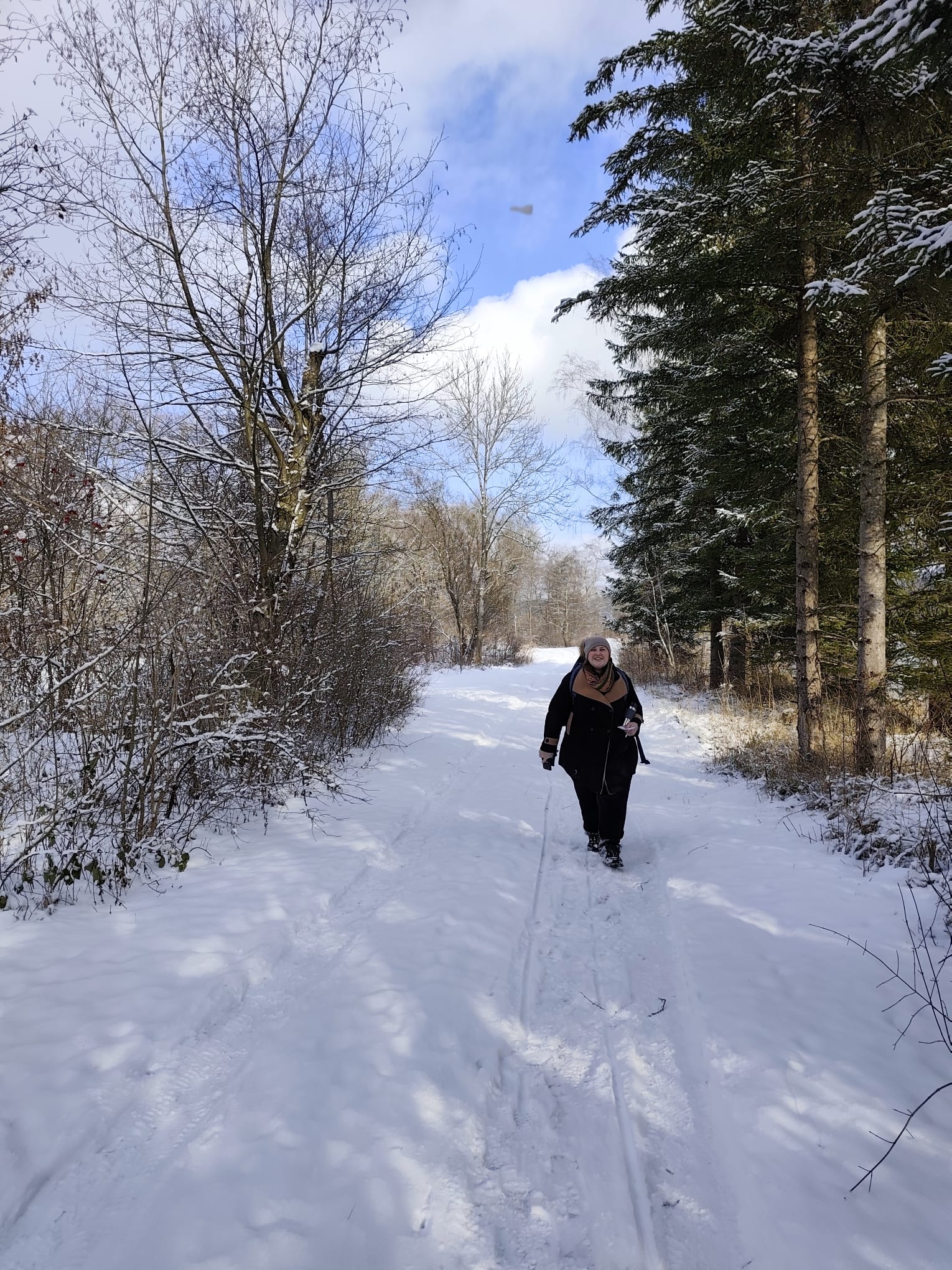 Nathalie bei einem Bewusstseinskreis im Winter